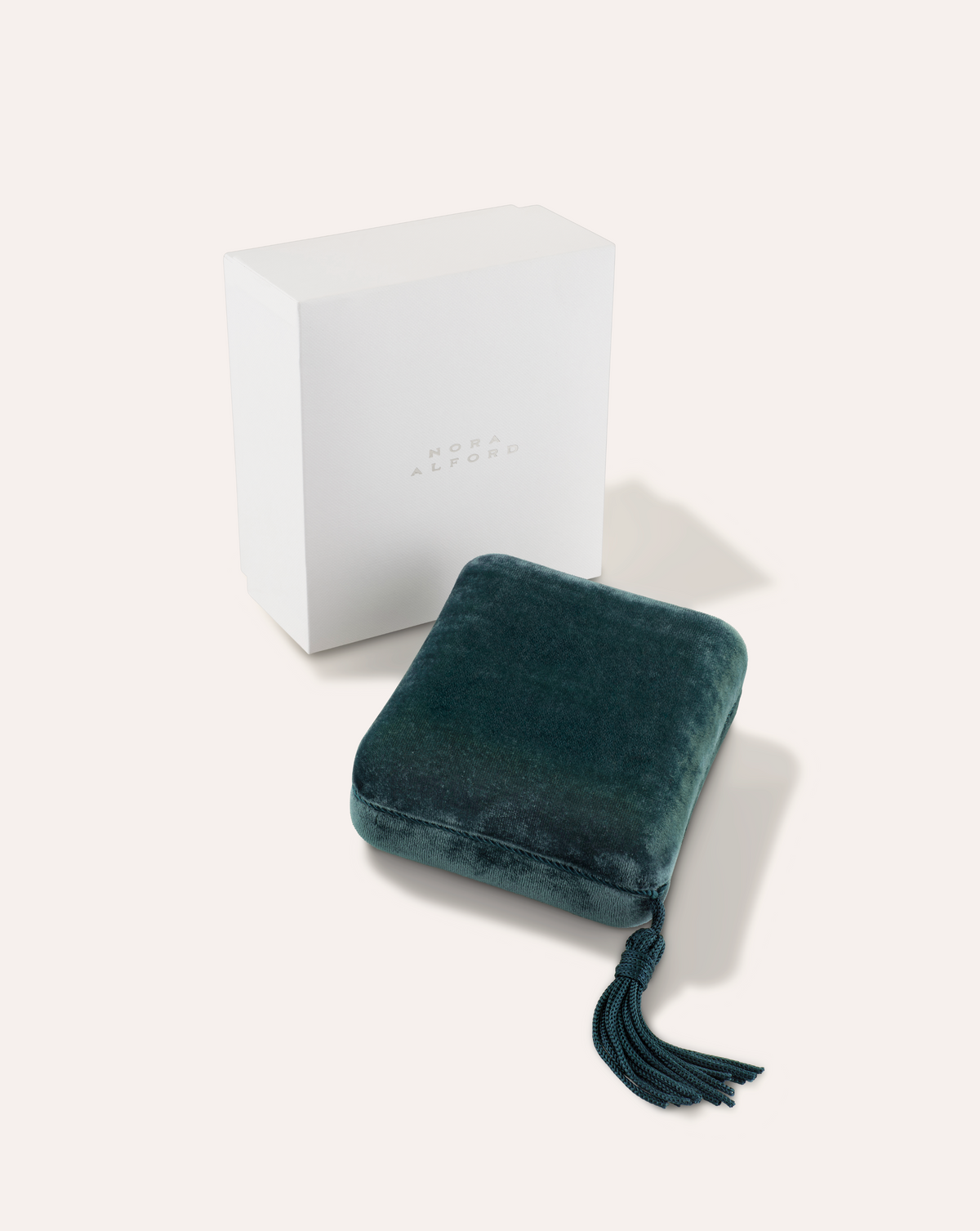 The Velvet Jewelry Pochette